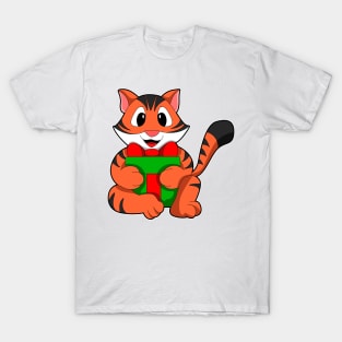 Tiger at Birthday with Gift T-Shirt